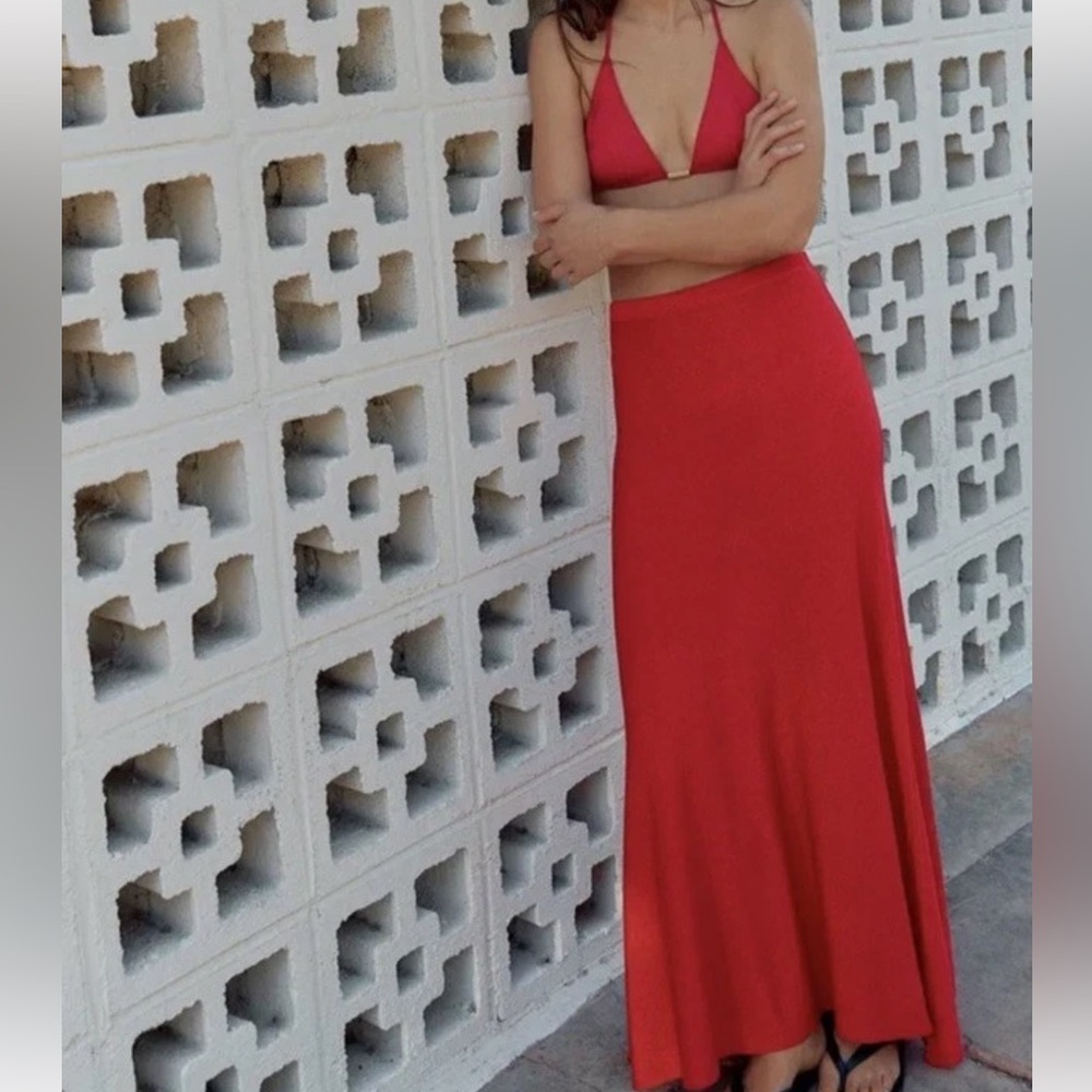 NWT Zara Red Long Knit Skirt Flowy Lightweight Flared A-Line Maxi Womens Small